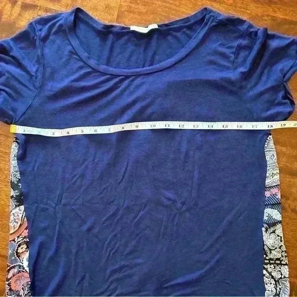 Honey Punch Stitch Fix Mix Material Knit Top Short Sleeve Navy Paisley Size S - Picture 7 of 7